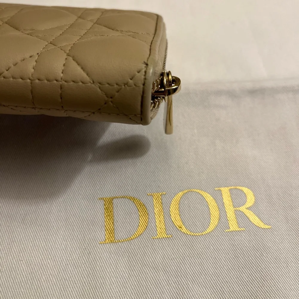 Lady Dior Voyageurs Beige Cannage Wallet